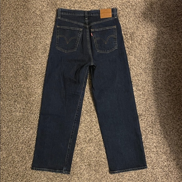 Levi ribcage straight ankle jeans -size 28 - Picture 6 of 7